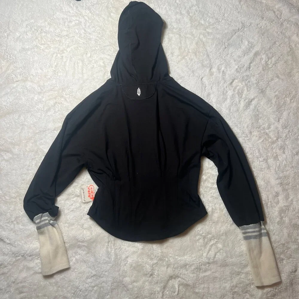 FP‎ Movement Zip Hoodie Black w/ Thumbholes & Striped Cuffs – Women’s M NWT